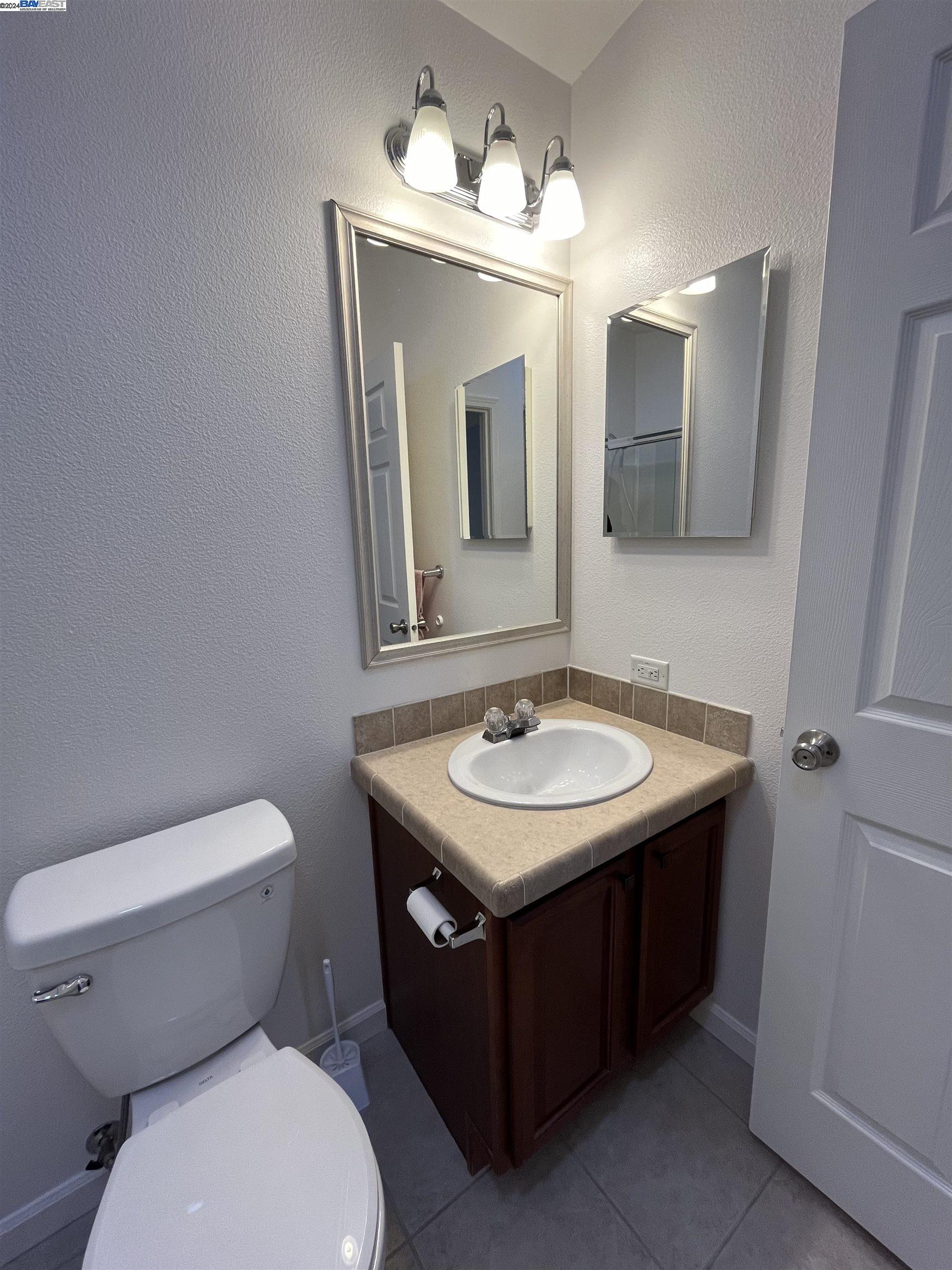 1366 Buckingham Way # 1