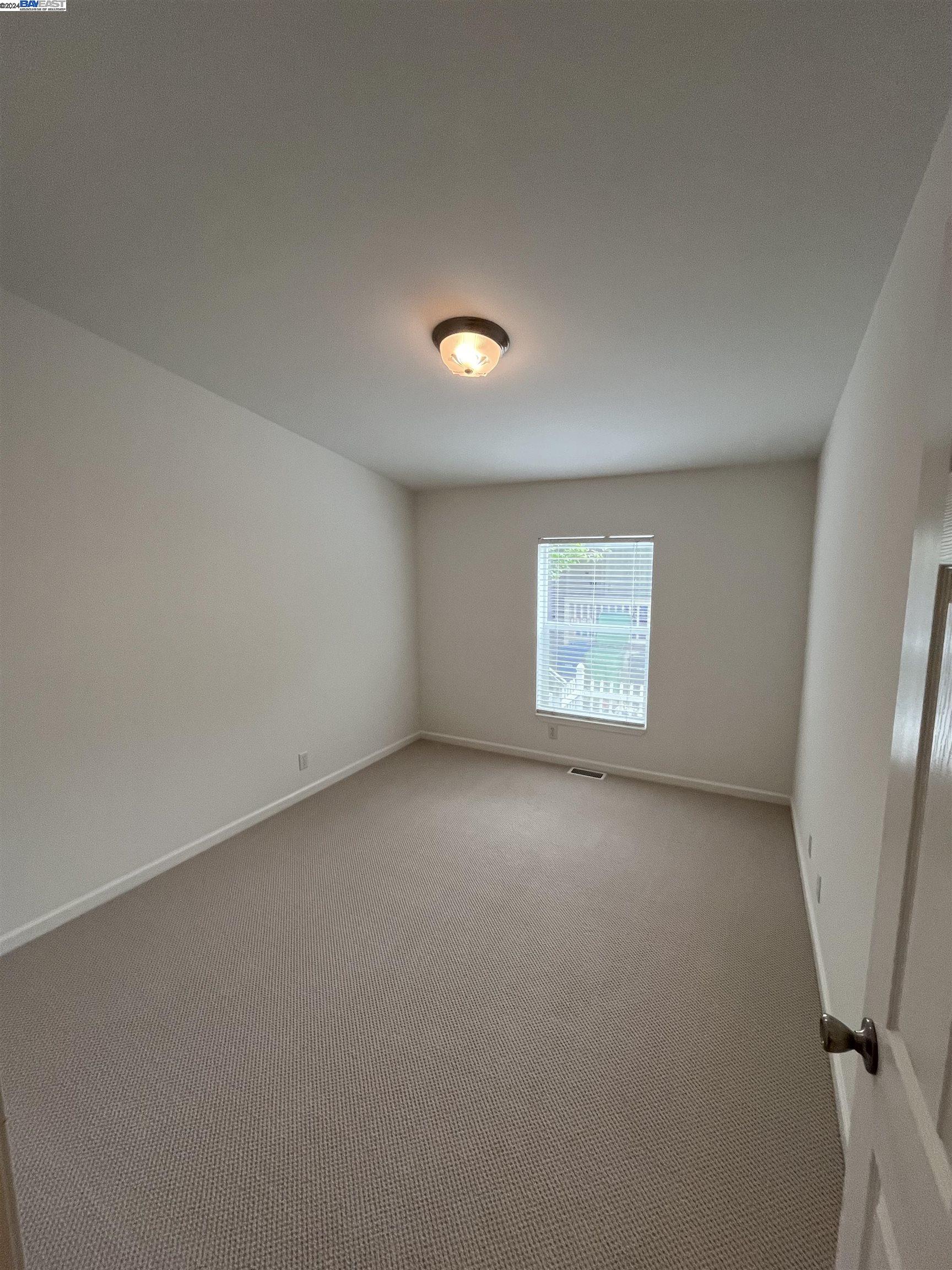 1366 Buckingham Way # 1