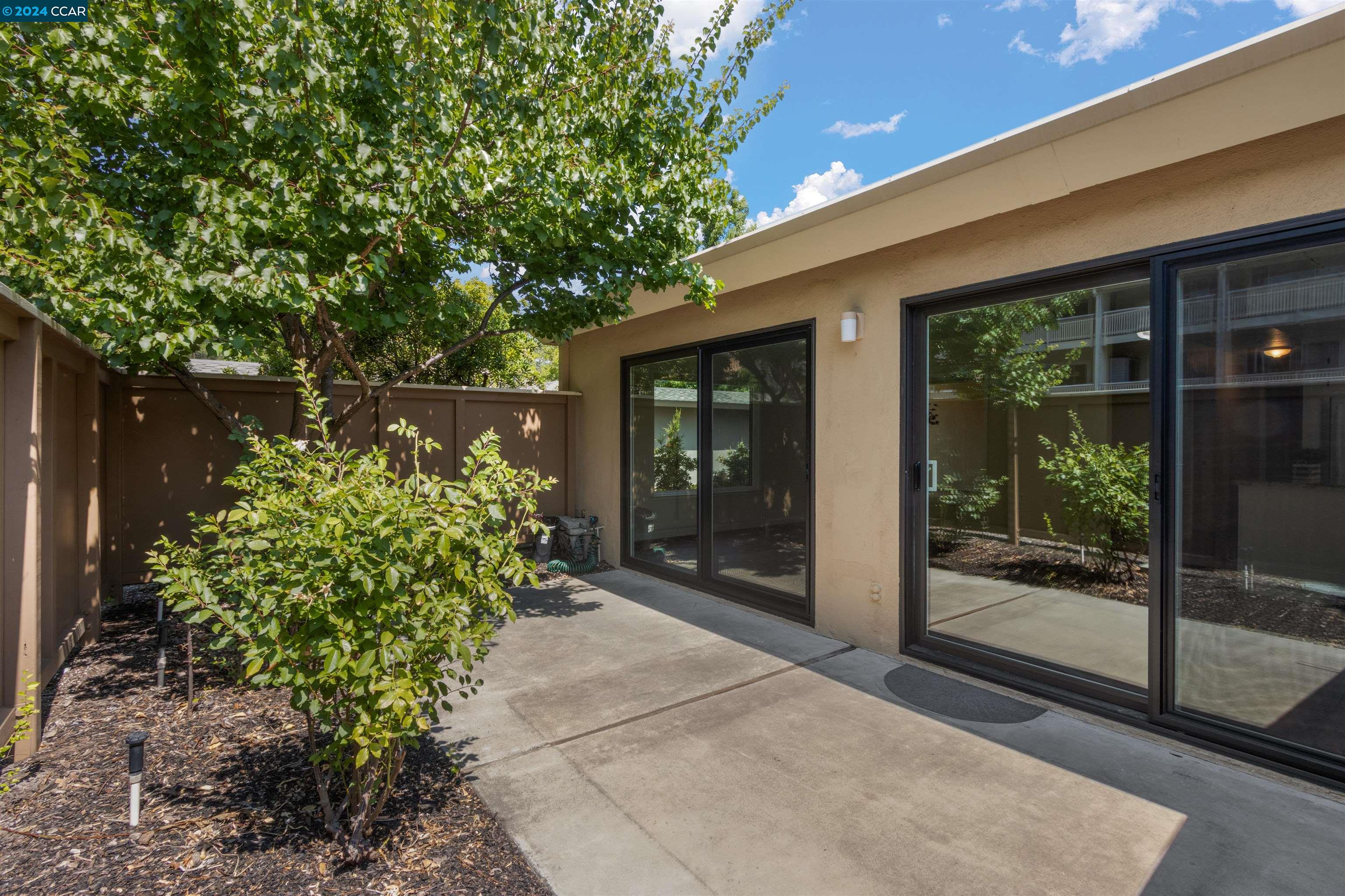 1517 Rockledge Ln # 4