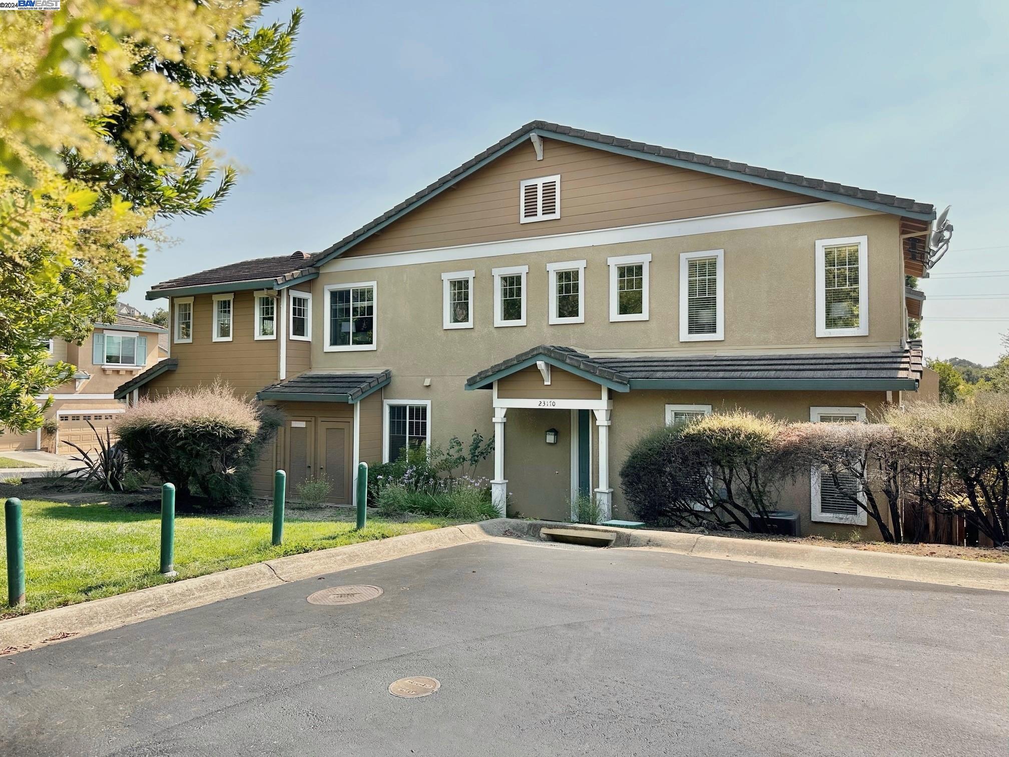 23170 Canyon Terrace Dr