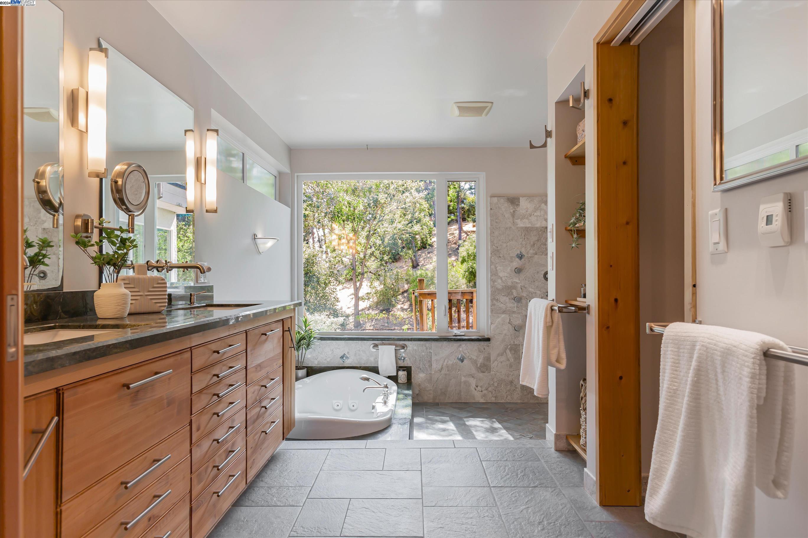 1339 El Curtola Blvd