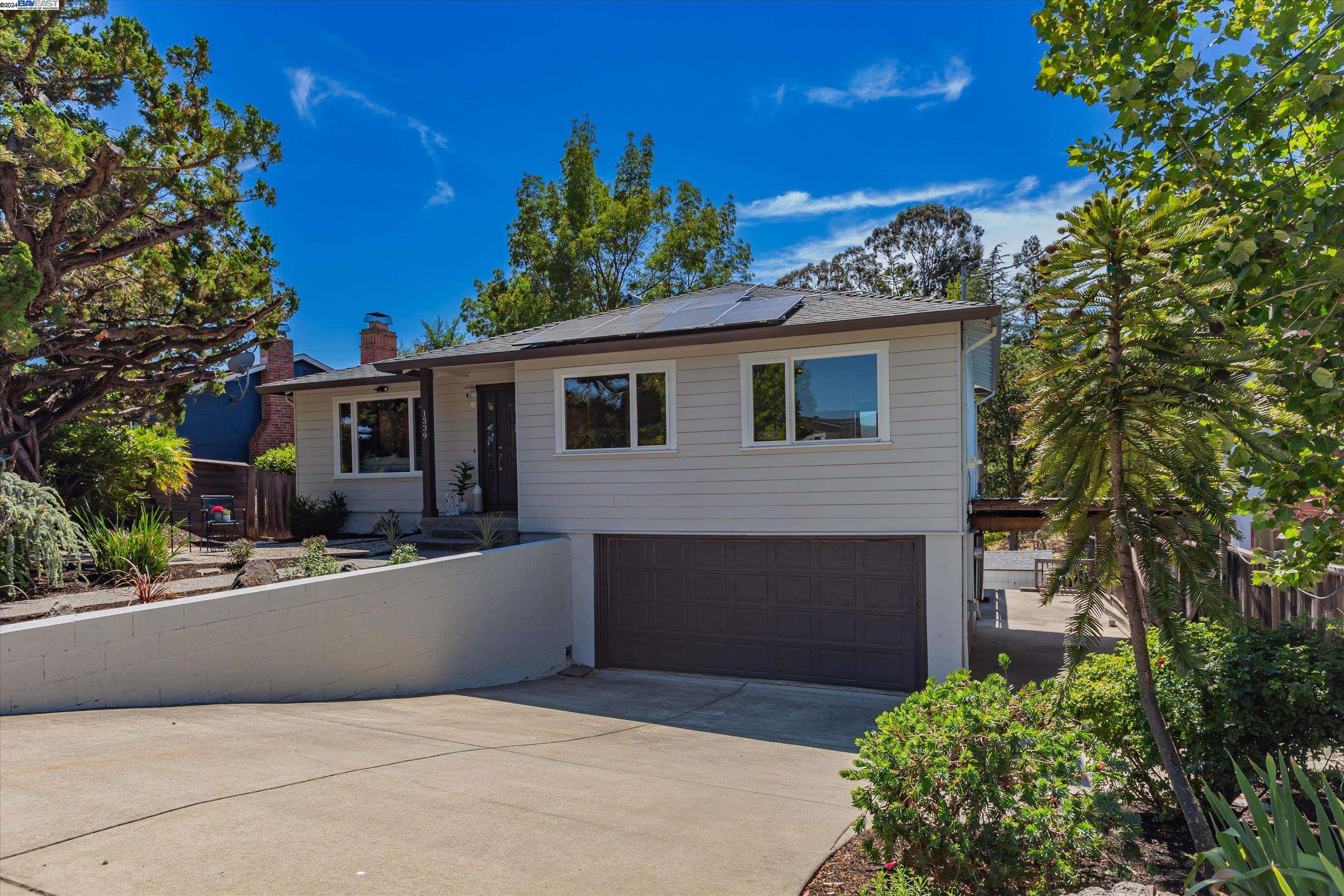 1339 El Curtola Blvd