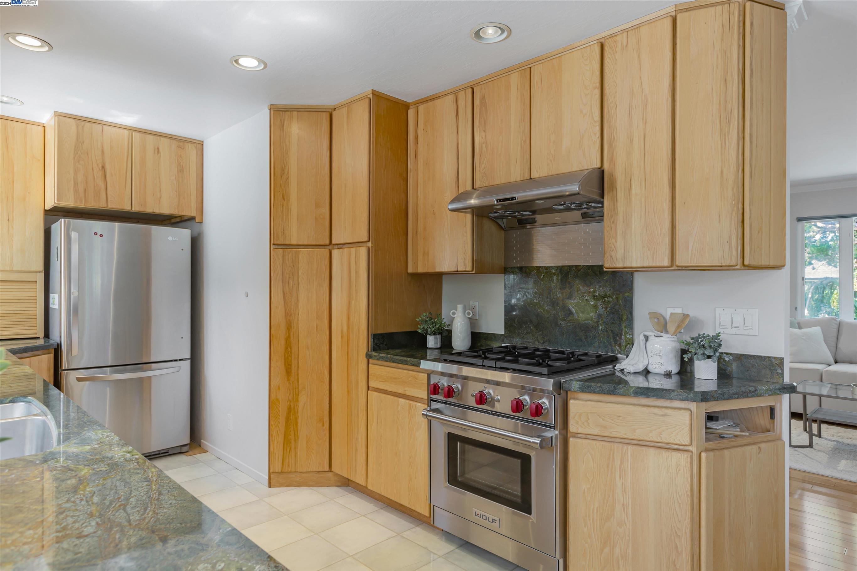 1339 El Curtola Blvd