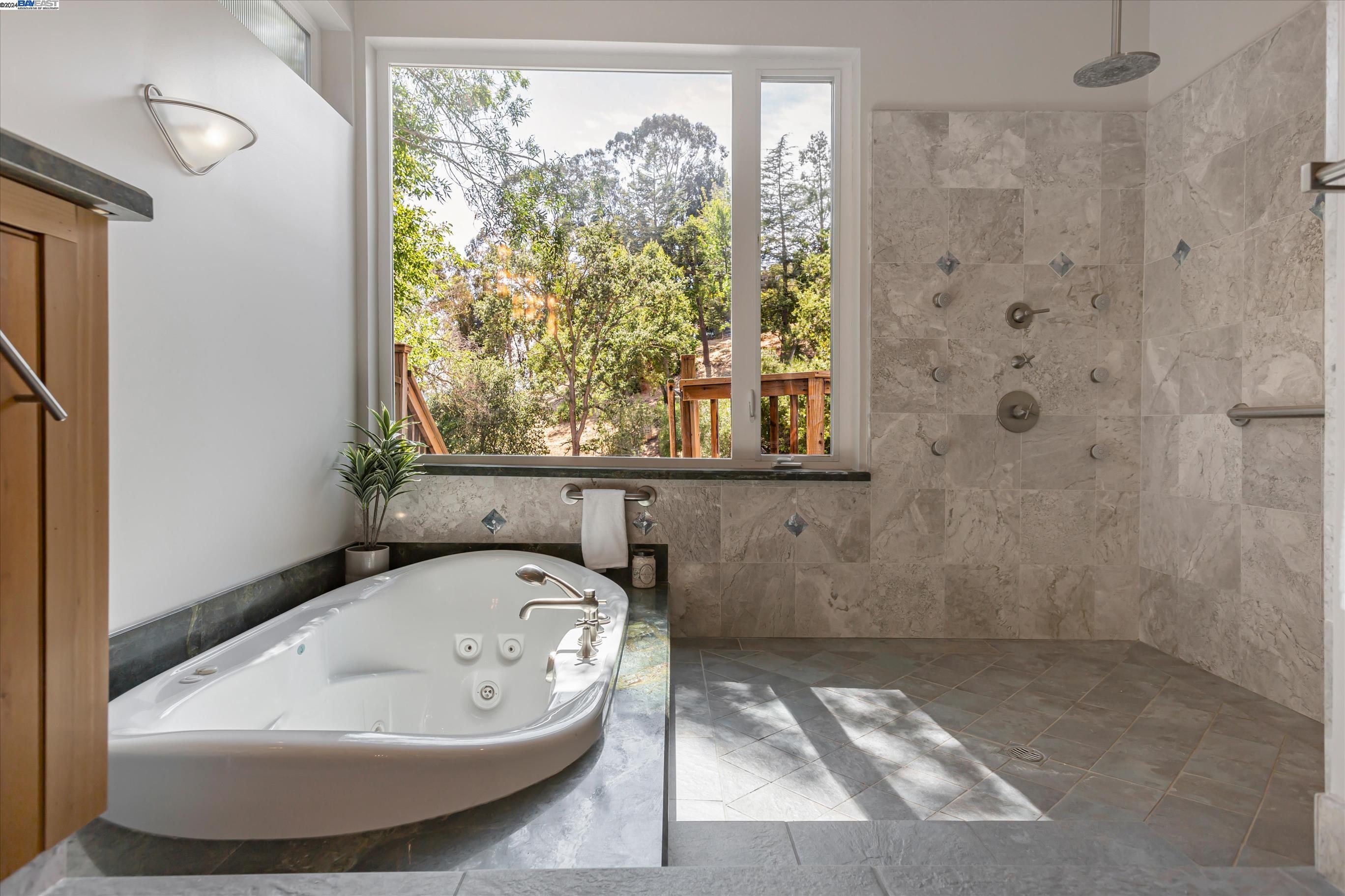 1339 El Curtola Blvd