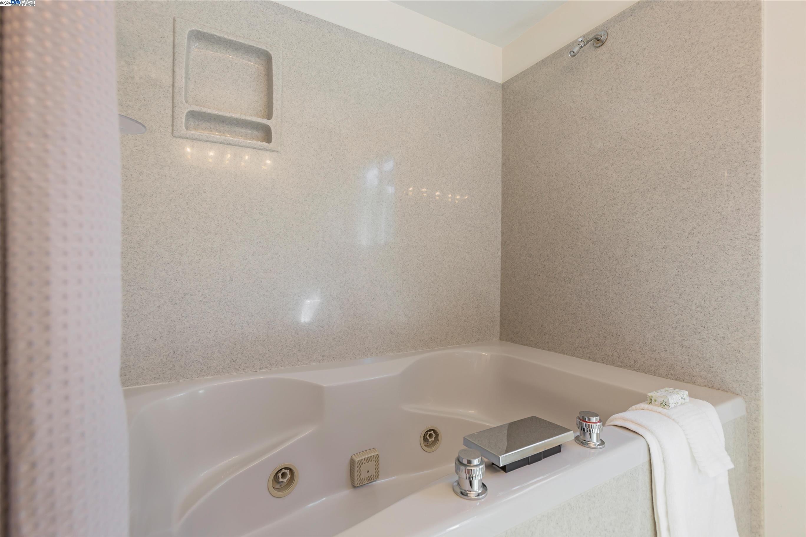 1339 El Curtola Blvd