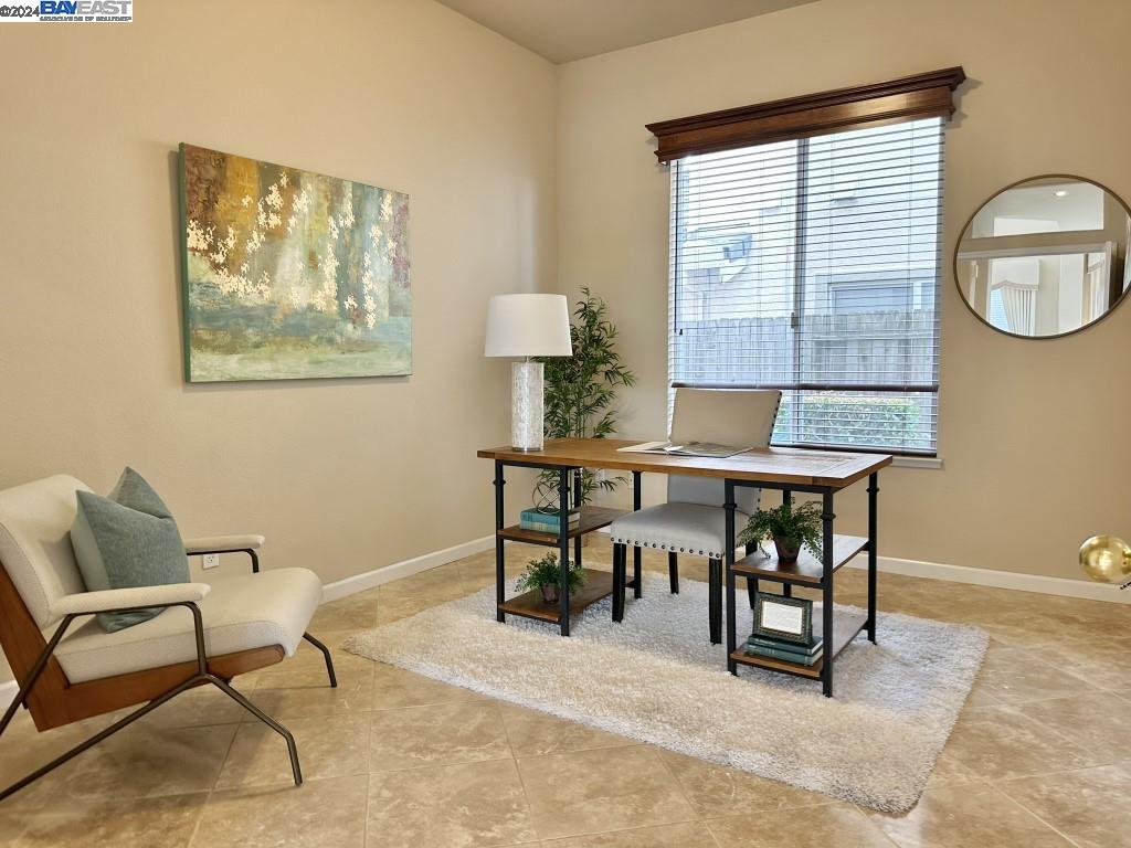 5192 Silver Birch Dr