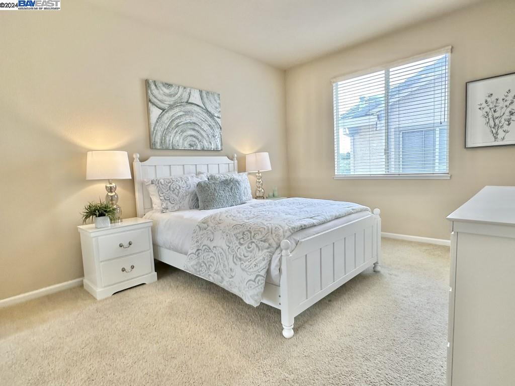 5192 Silver Birch Dr