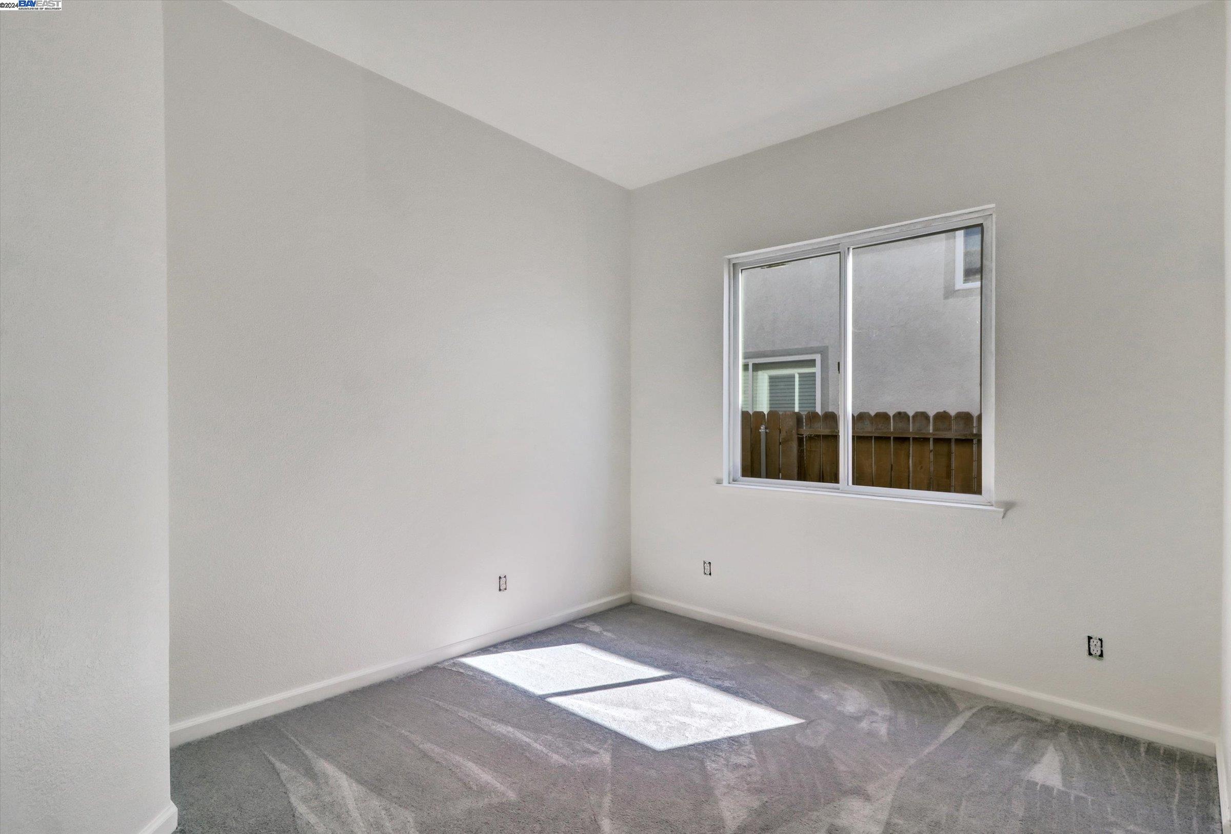 2435 Verona Ct