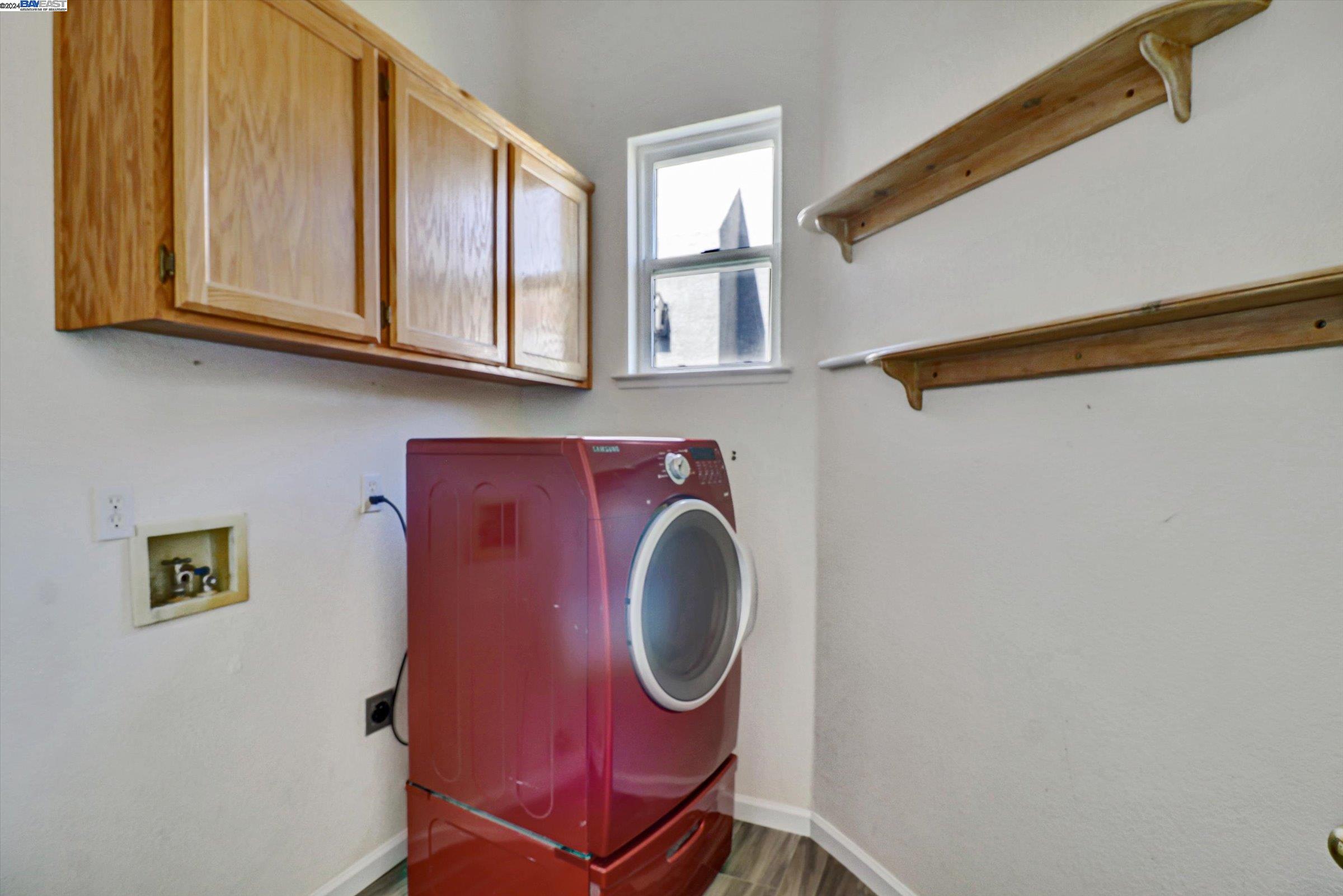 2435 Verona Ct