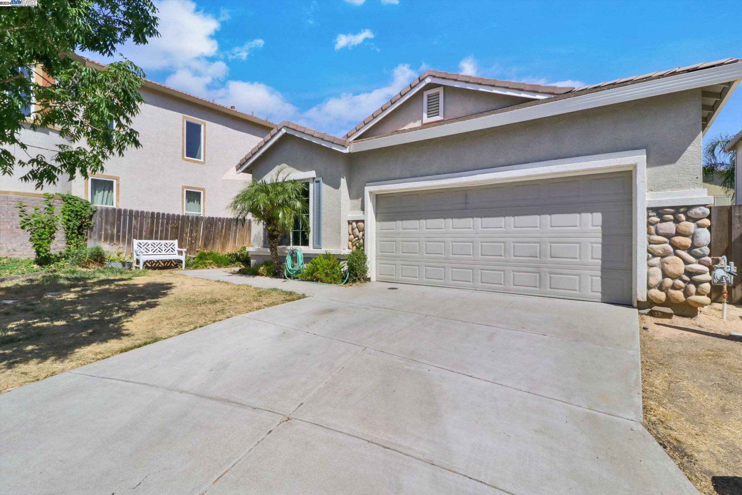 2435 Verona Ct