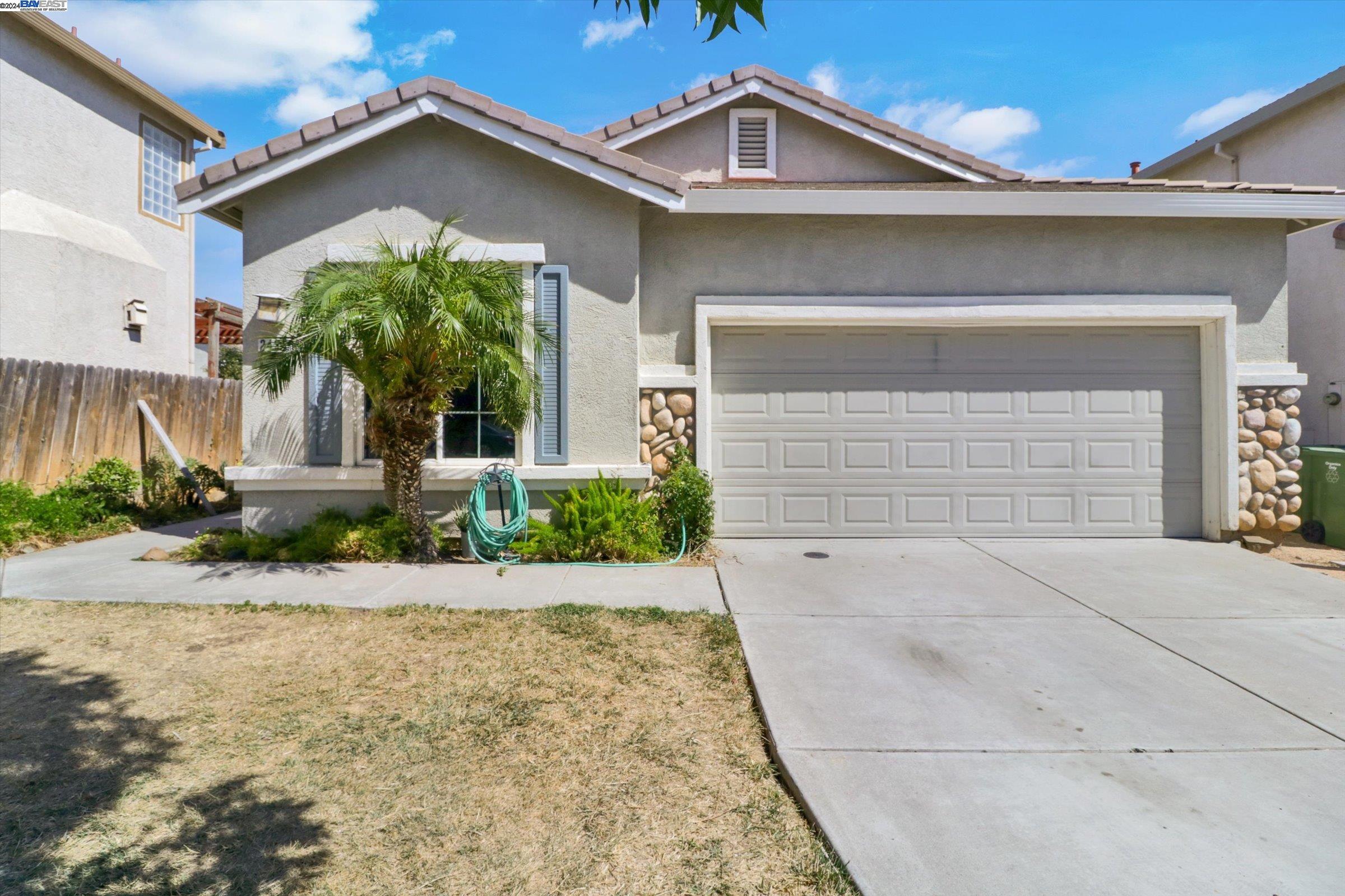 2435 Verona Ct