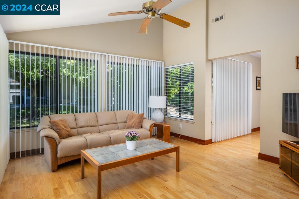 2110 Cactus Court # 6