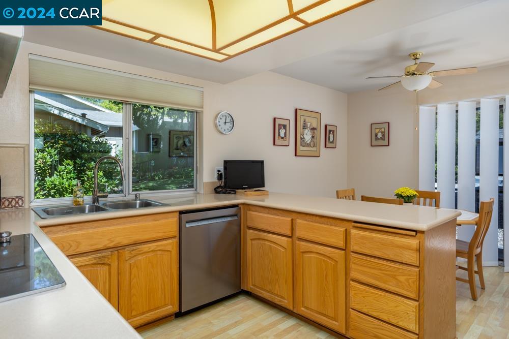 2110 Cactus Court # 6