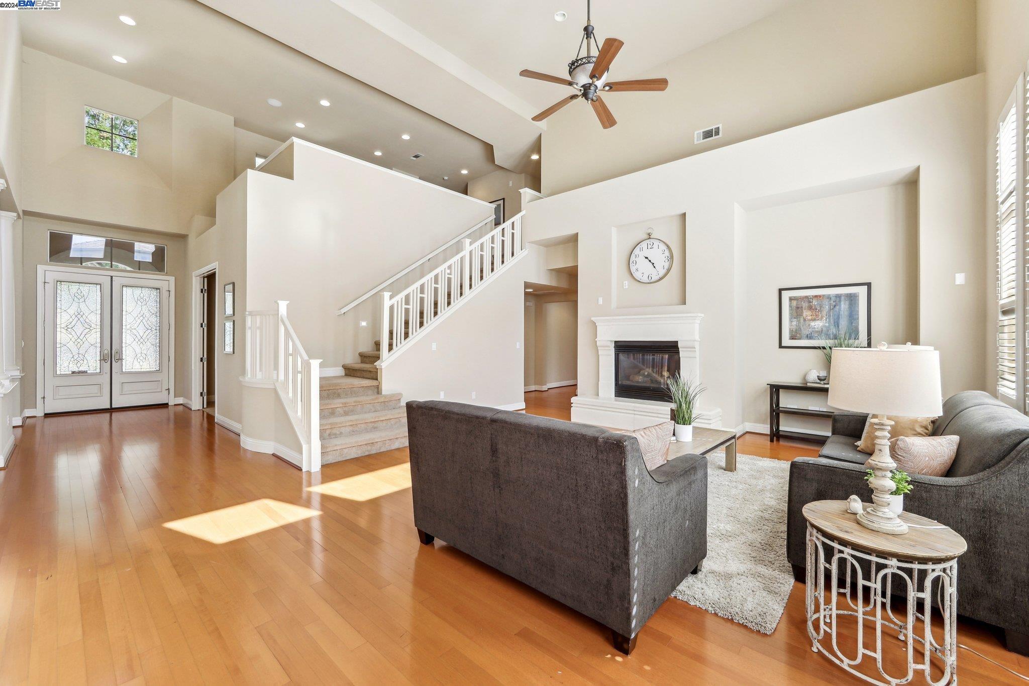 1961 Windy Peak Ct