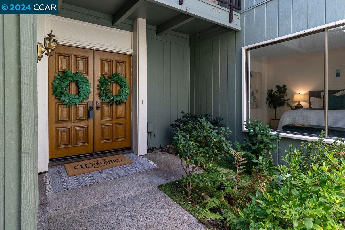 3118 Rossmoor Pkwy # 2