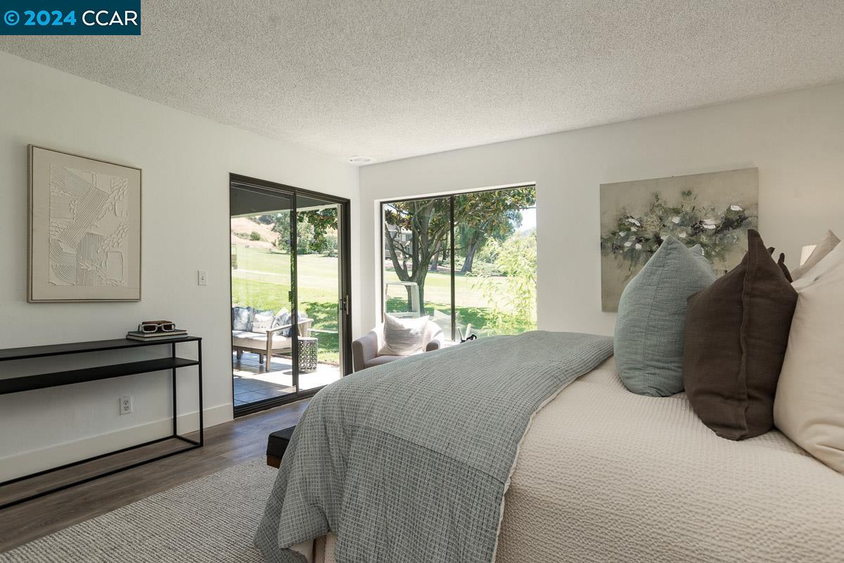 3118 Rossmoor Pkwy # 2