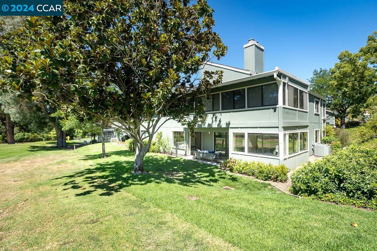 3118 Rossmoor Pkwy # 2