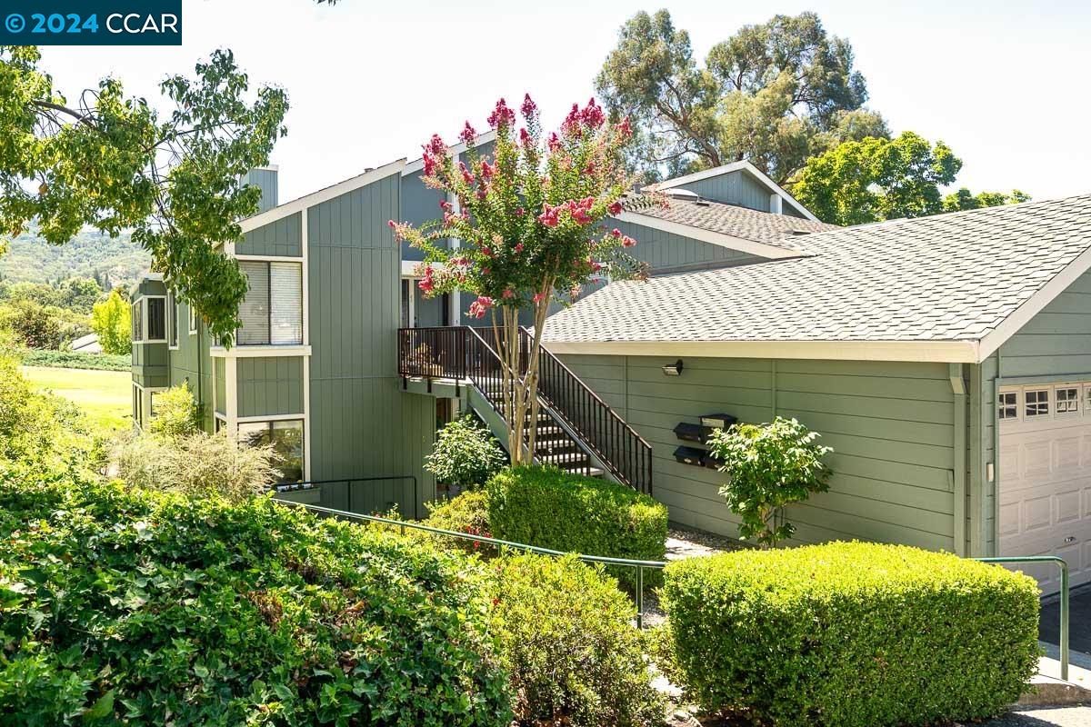 3118 Rossmoor Pkwy # 2