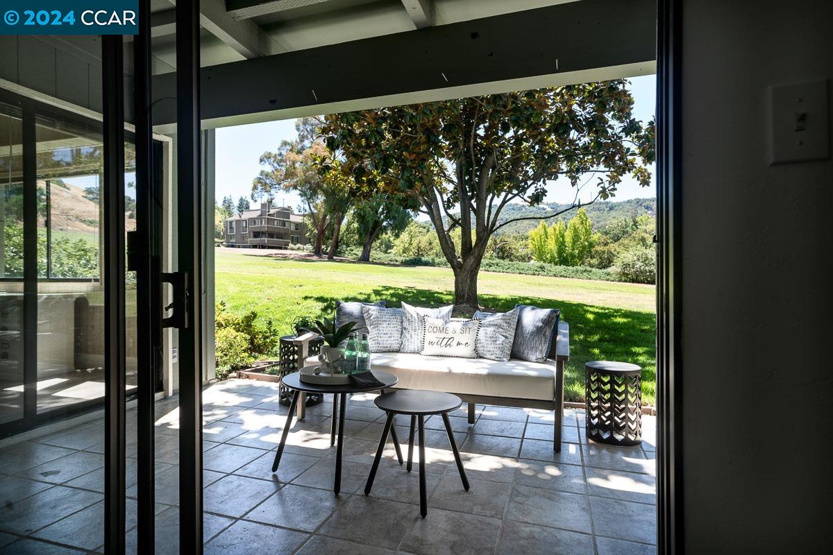 3118 Rossmoor Pkwy # 2