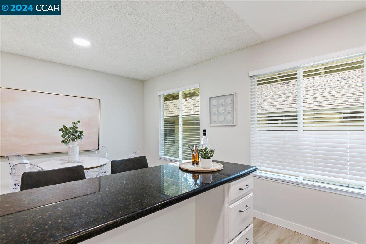 2560 Walnut Blvd # 22