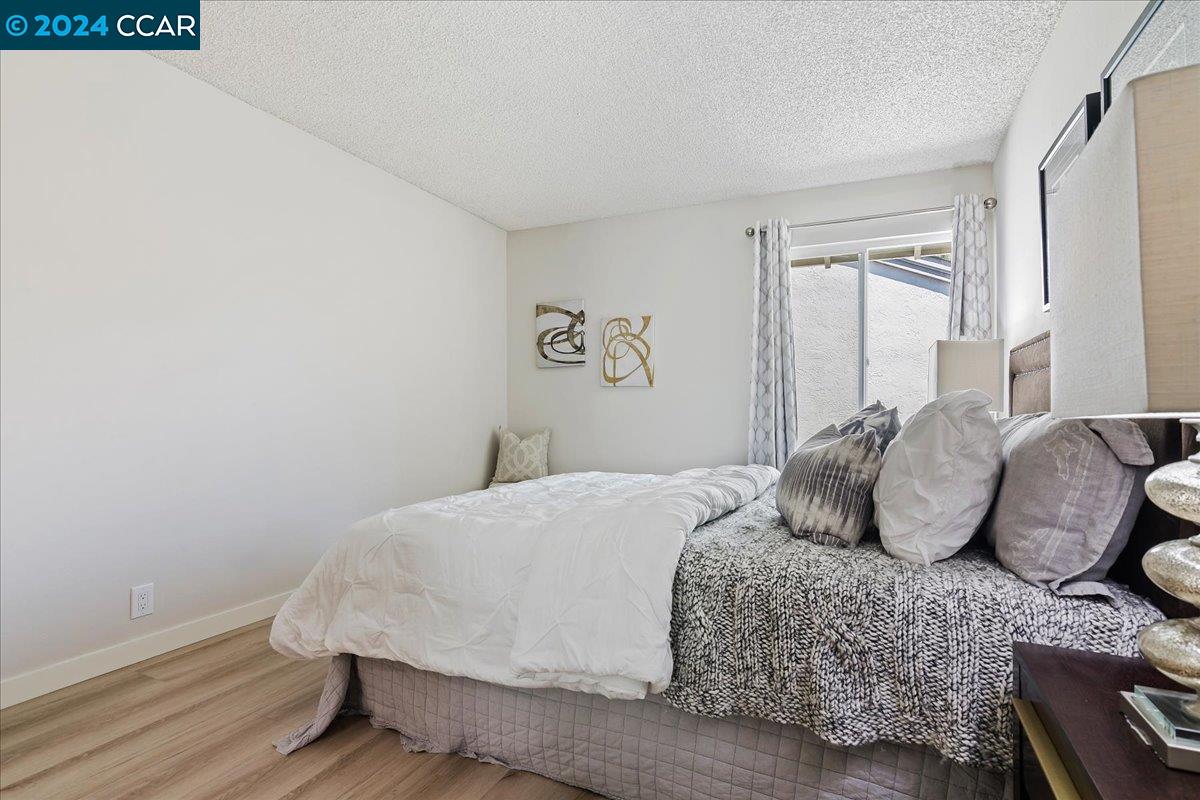 2560 Walnut Blvd # 22