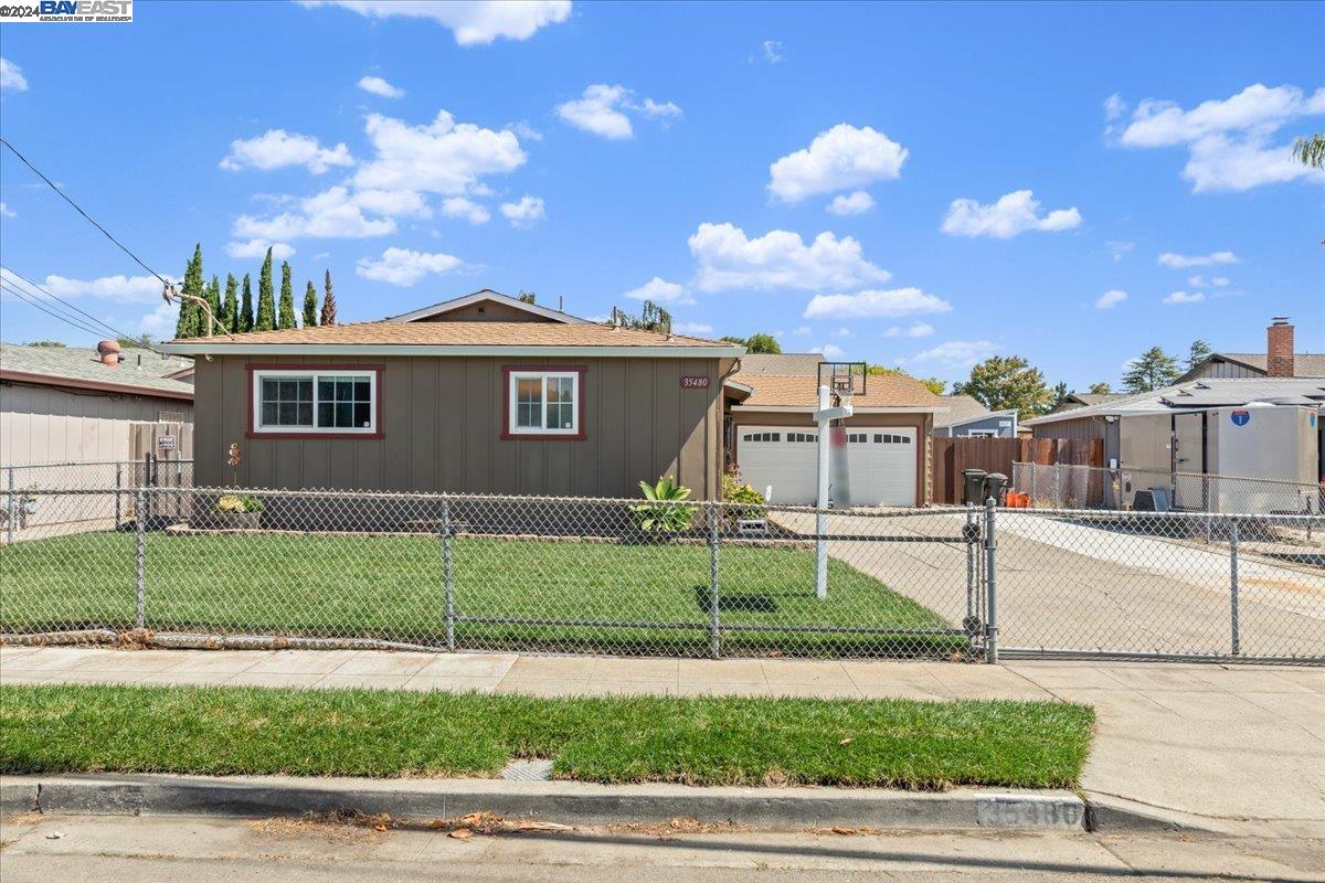 35480 Orleans Dr