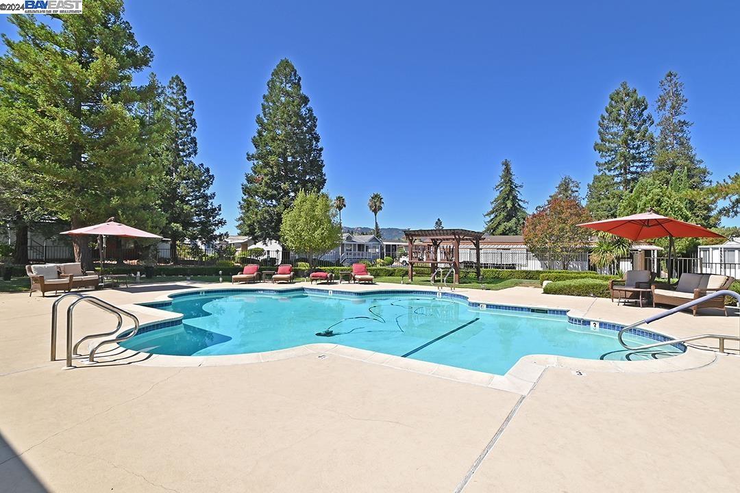3231 Vineyard # 140