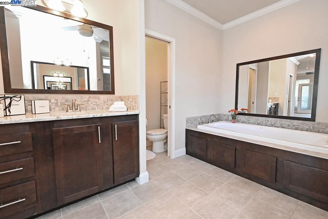 3231 Vineyard # 140