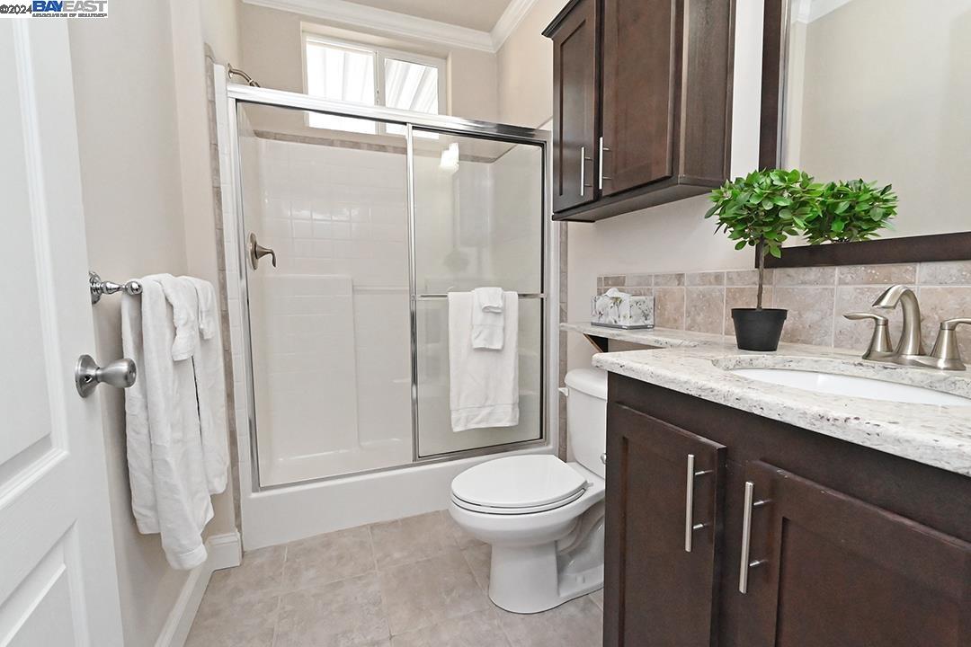 3231 Vineyard # 140