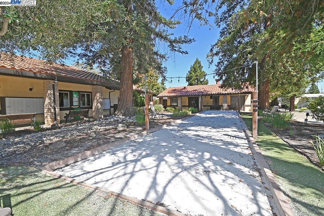 3231 Vineyard # 140