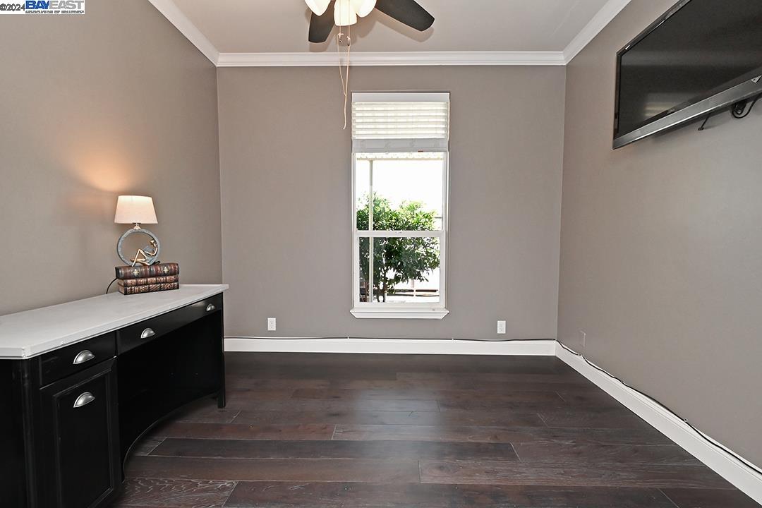 3231 Vineyard # 140