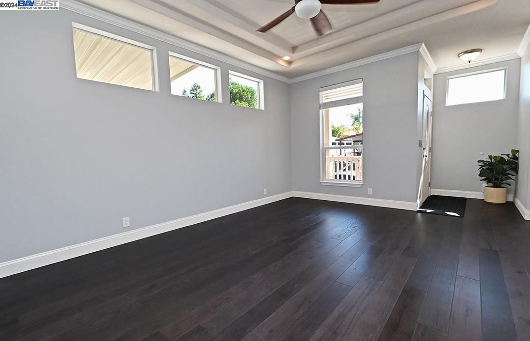 3231 Vineyard # 140