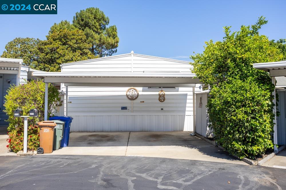 2217 Dalis Drive # 134