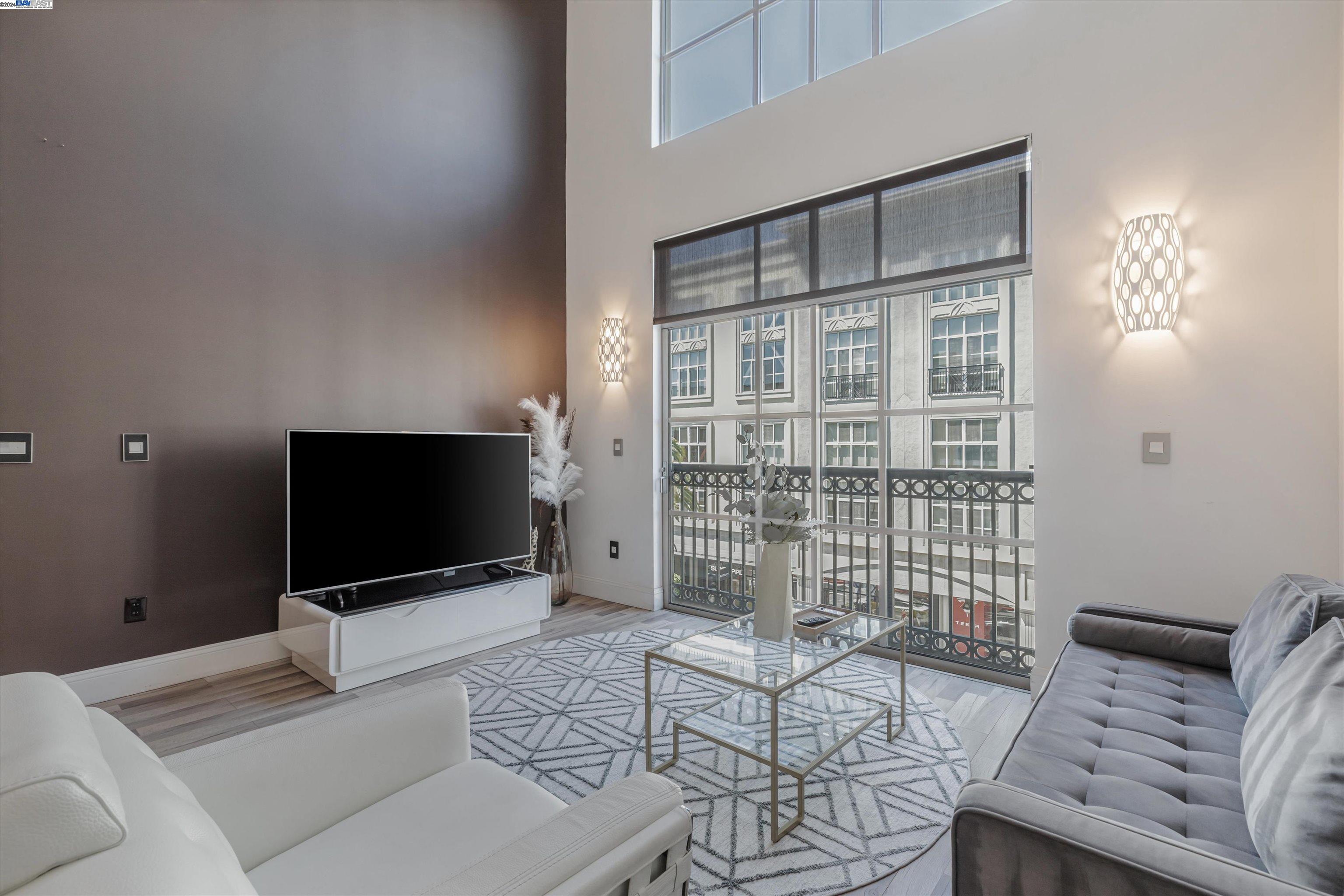 334 Santana Row # 311