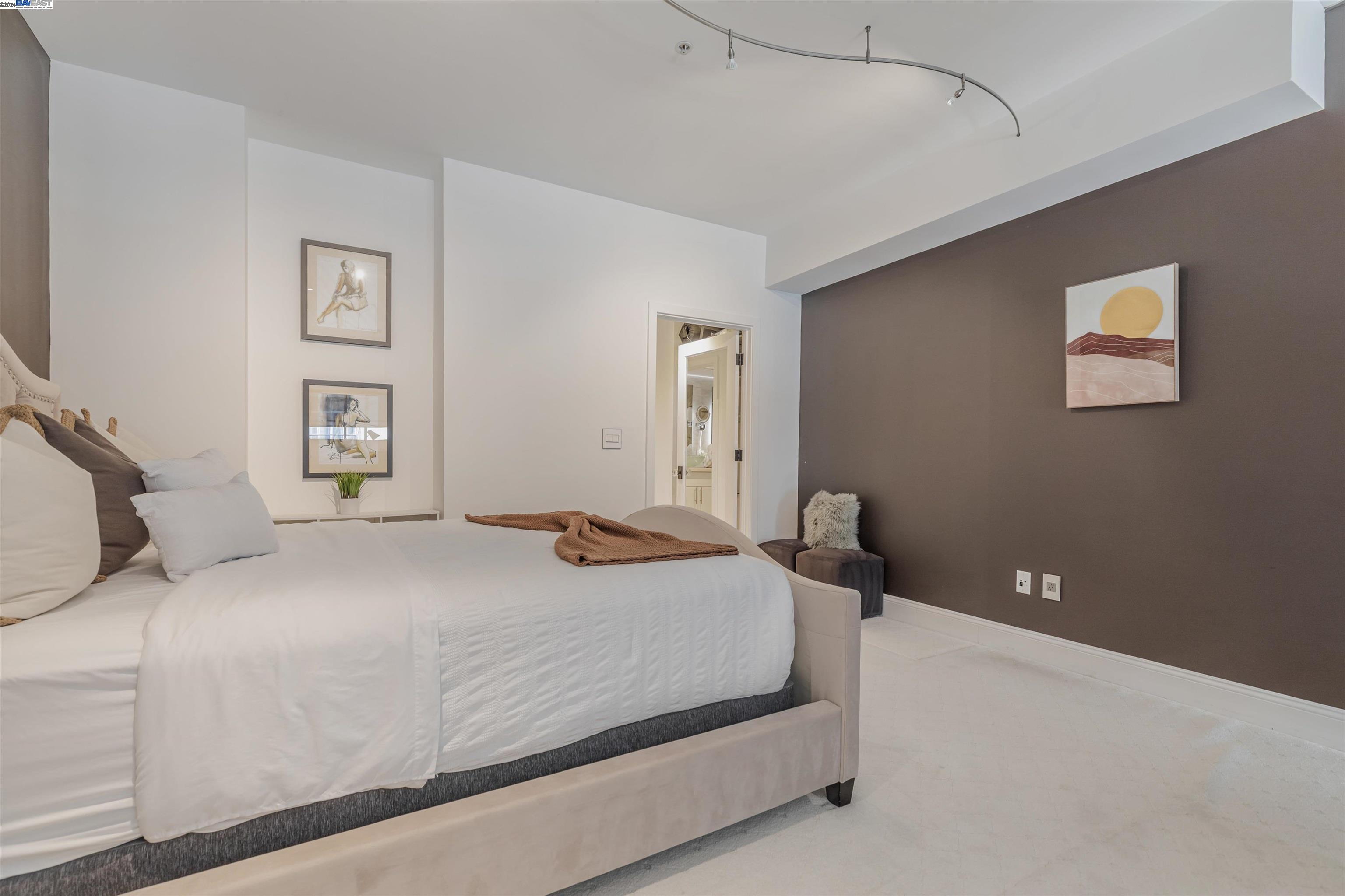 334 Santana Row # 311
