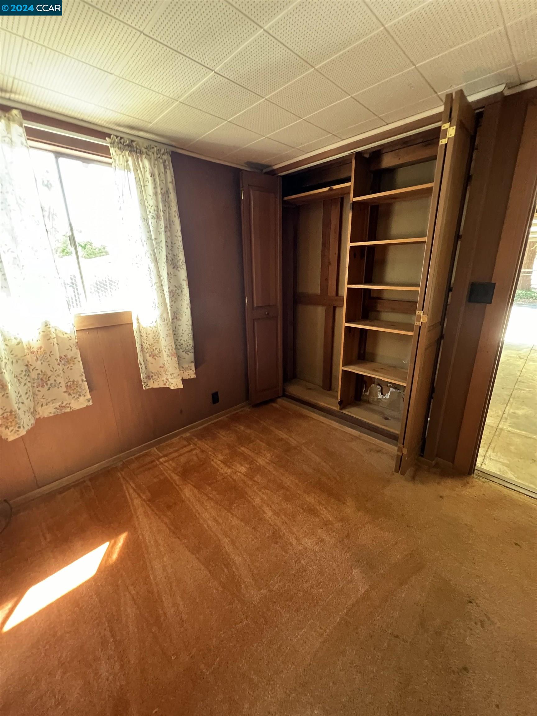 1064 Sunnybrook Drive