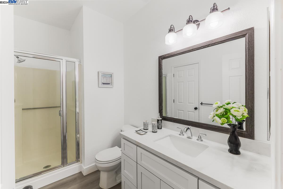 1116 Hastings Ct
