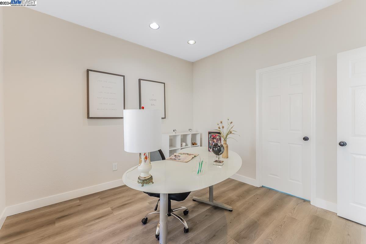 1116 Hastings Ct