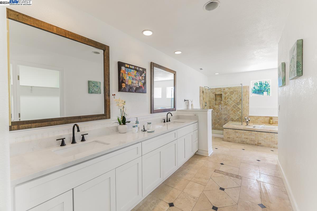 1116 Hastings Ct