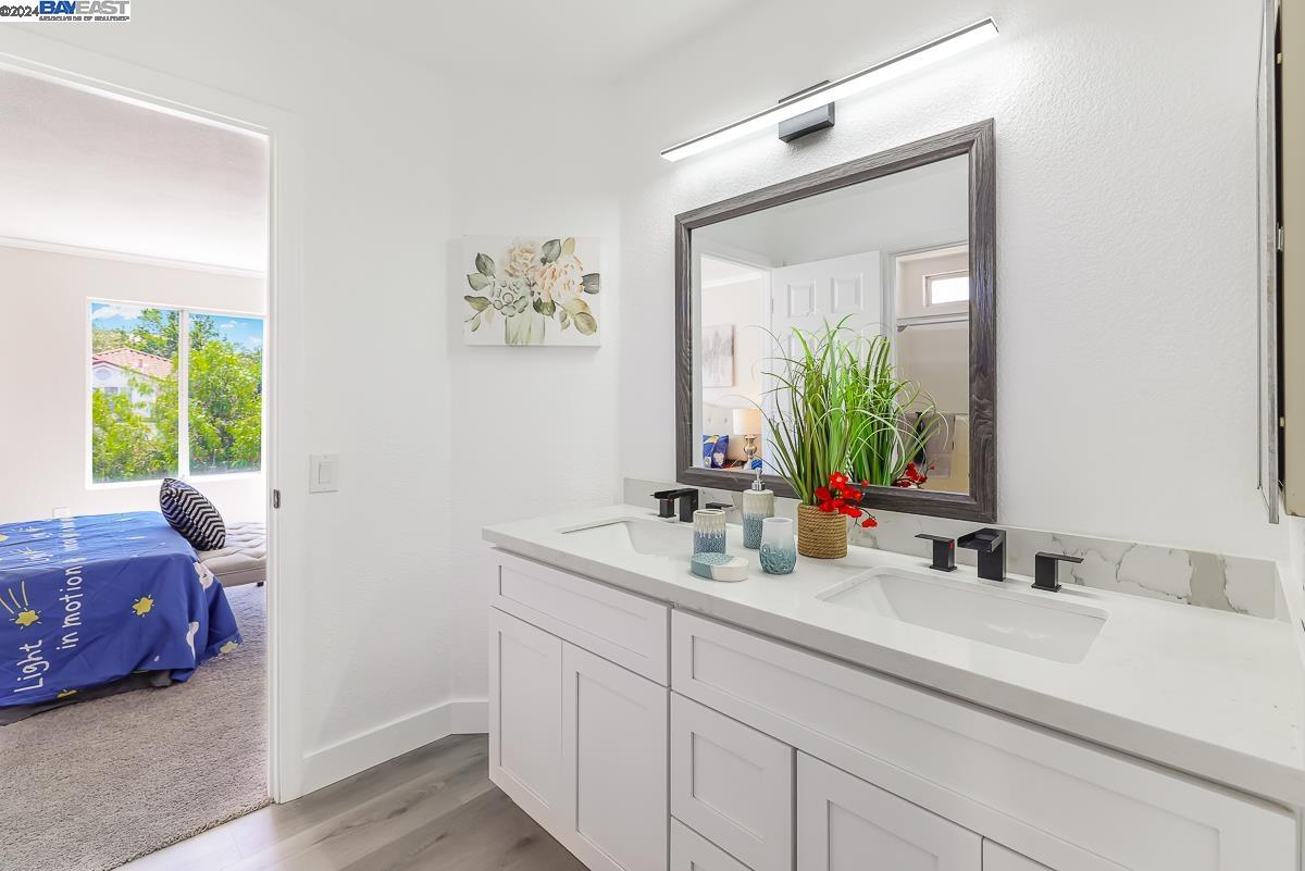 1116 Hastings Ct