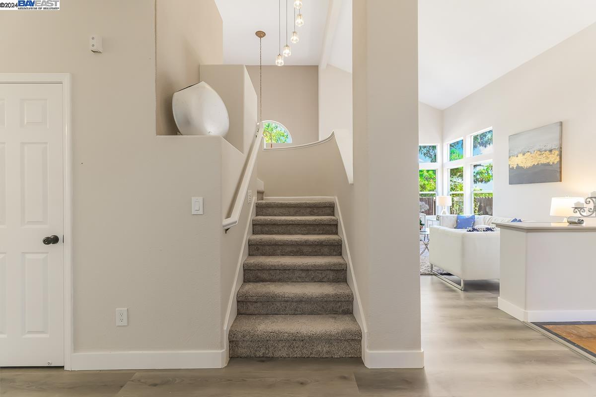 1116 Hastings Ct