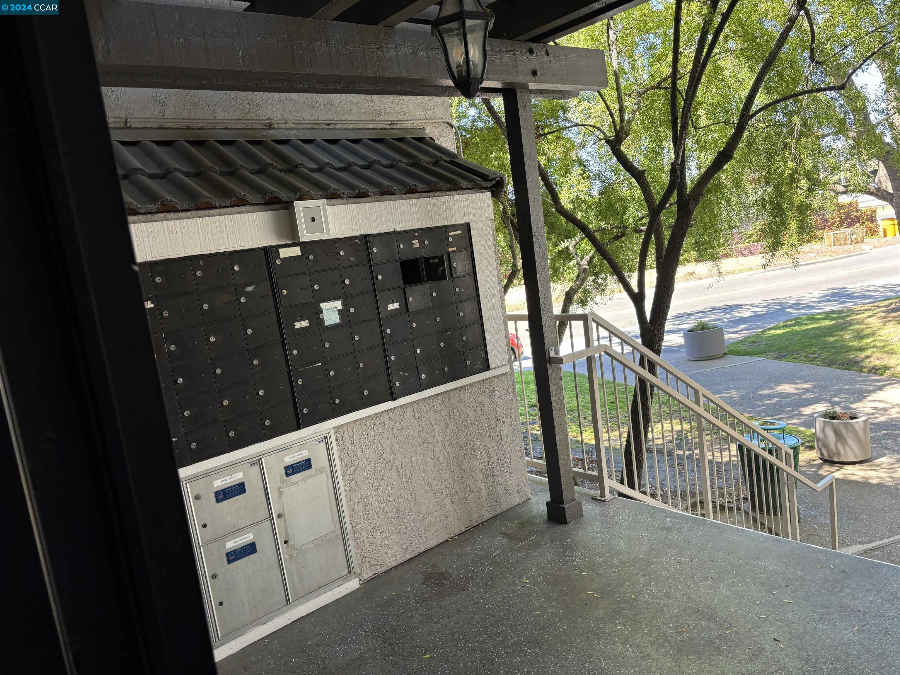 240 N Bayshore Blvd # 211