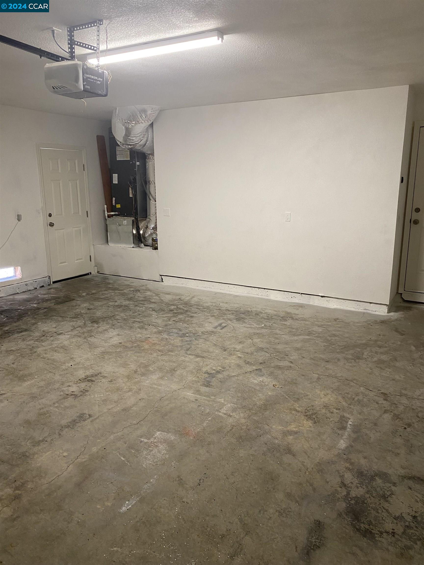 2321 Huntsman Way