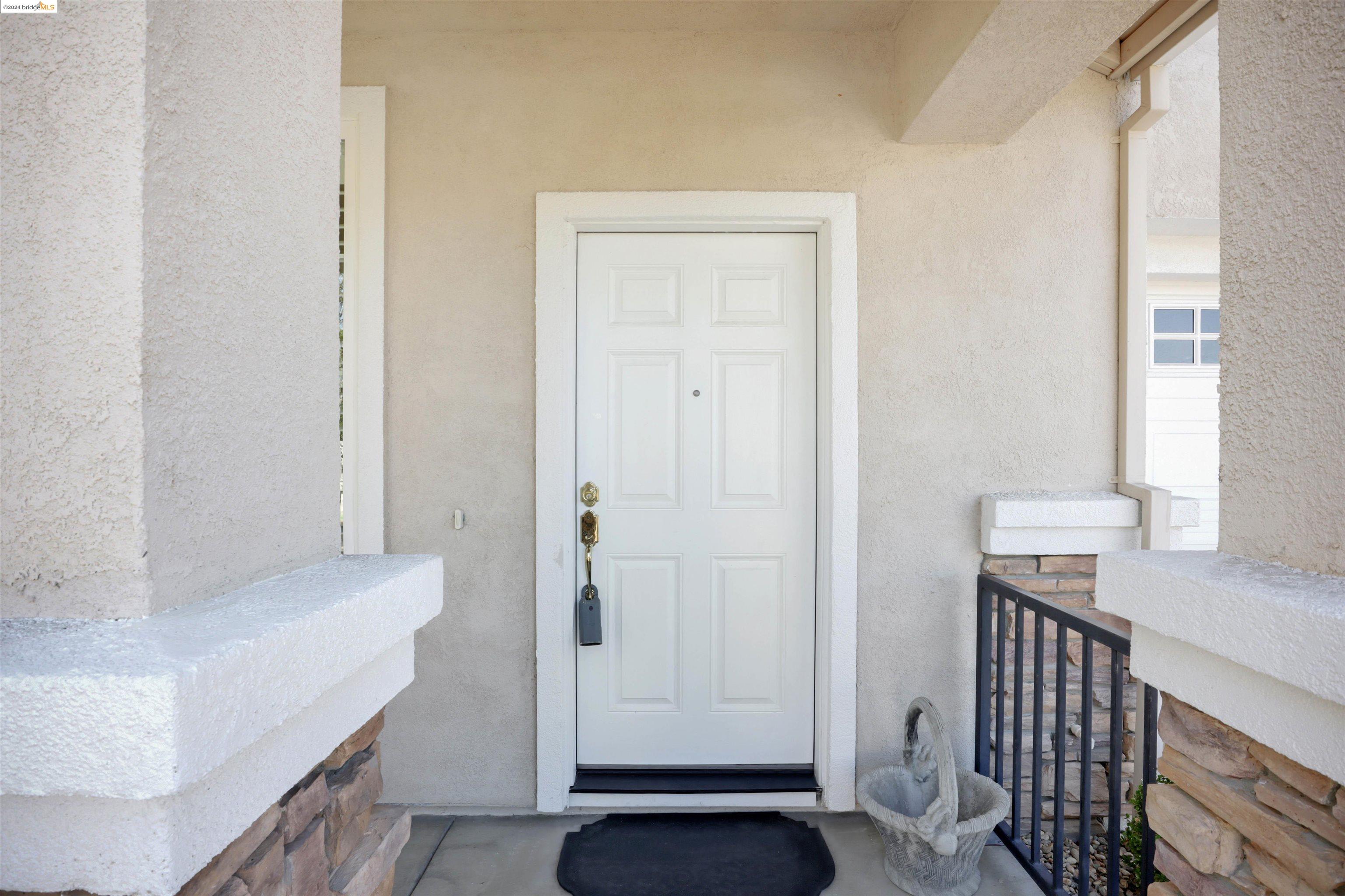 983 Centennial Dr