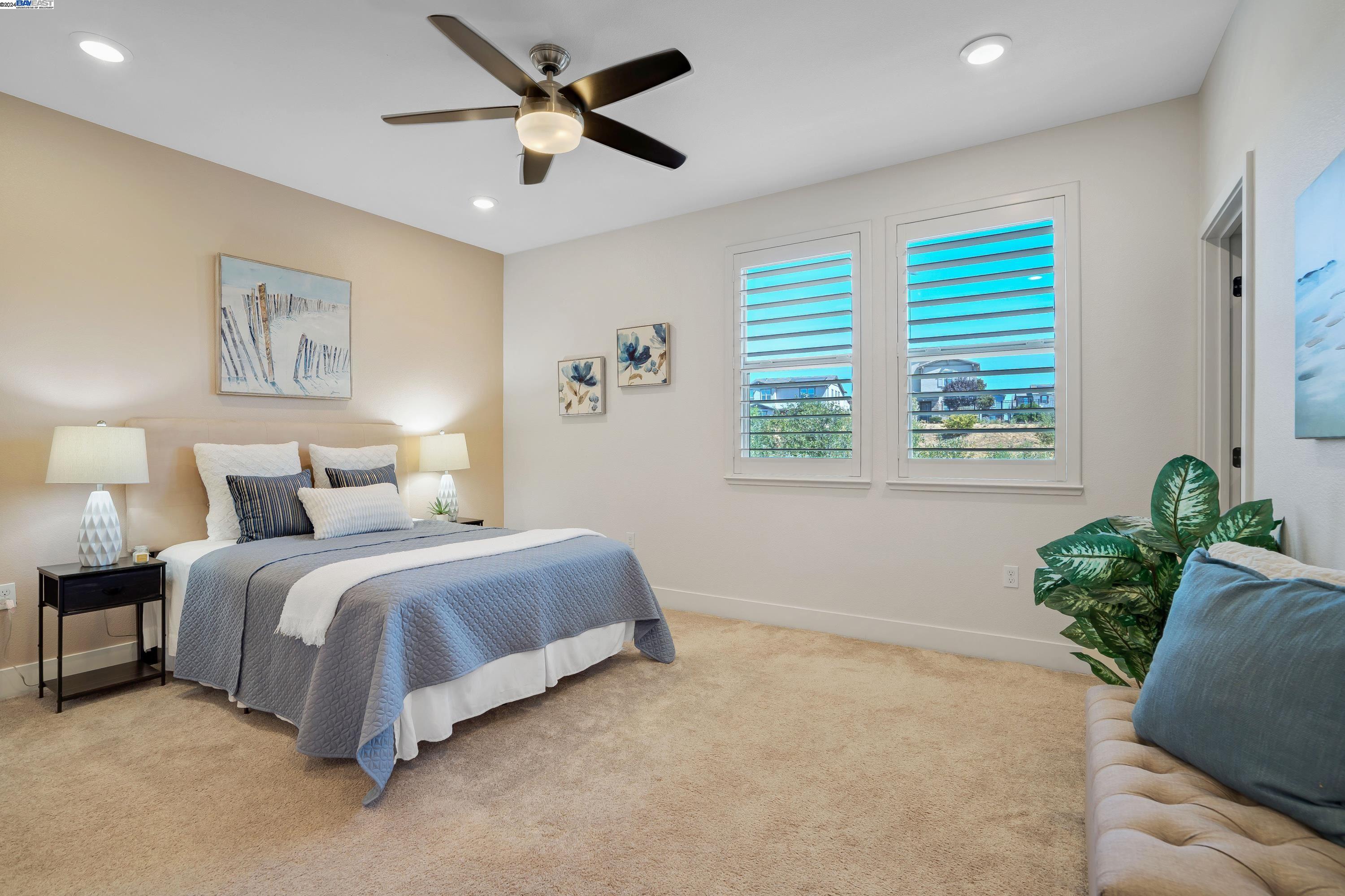 4259 Midlands Ct
