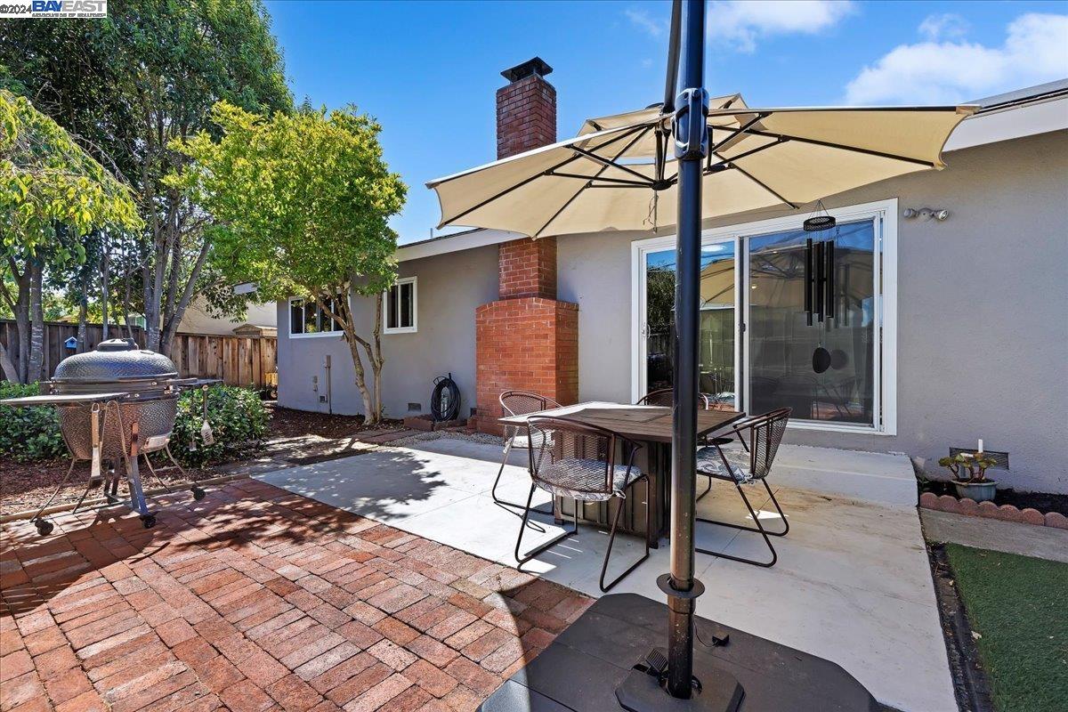 8887 Davona Dr