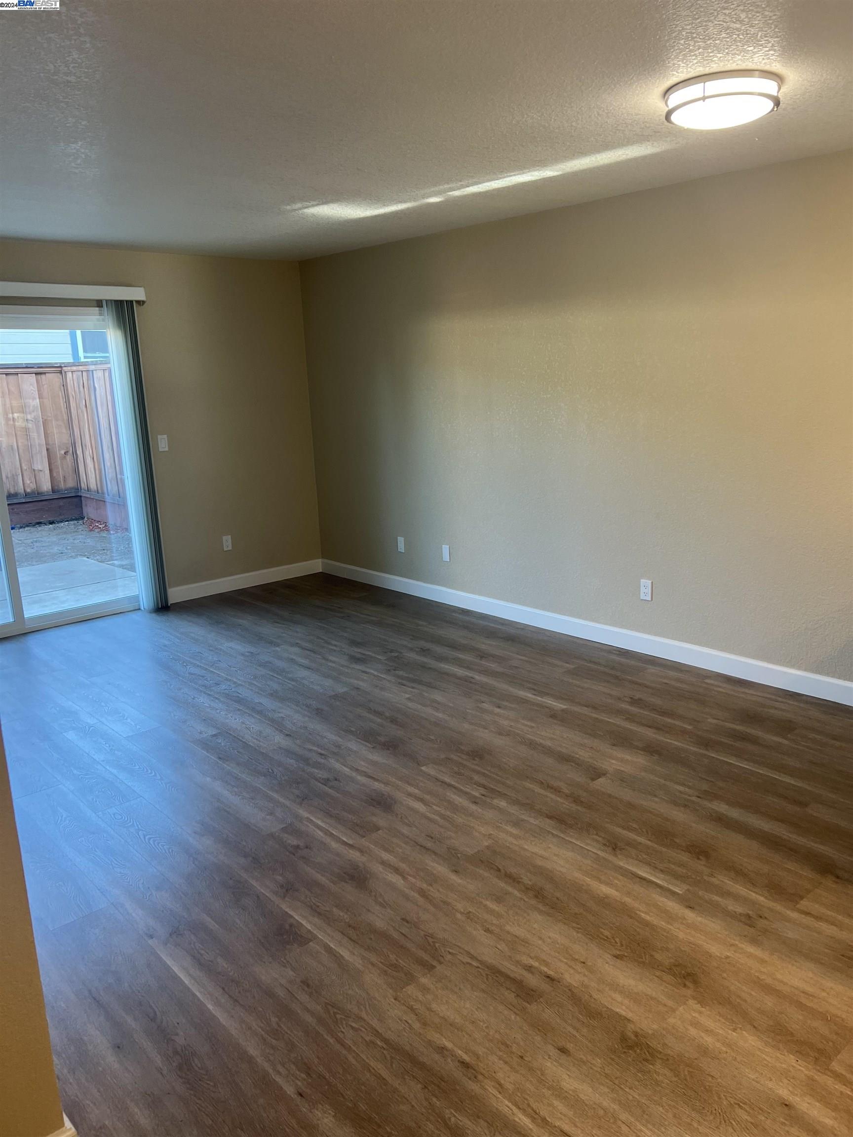 3026 Gardella Plaza # 3036