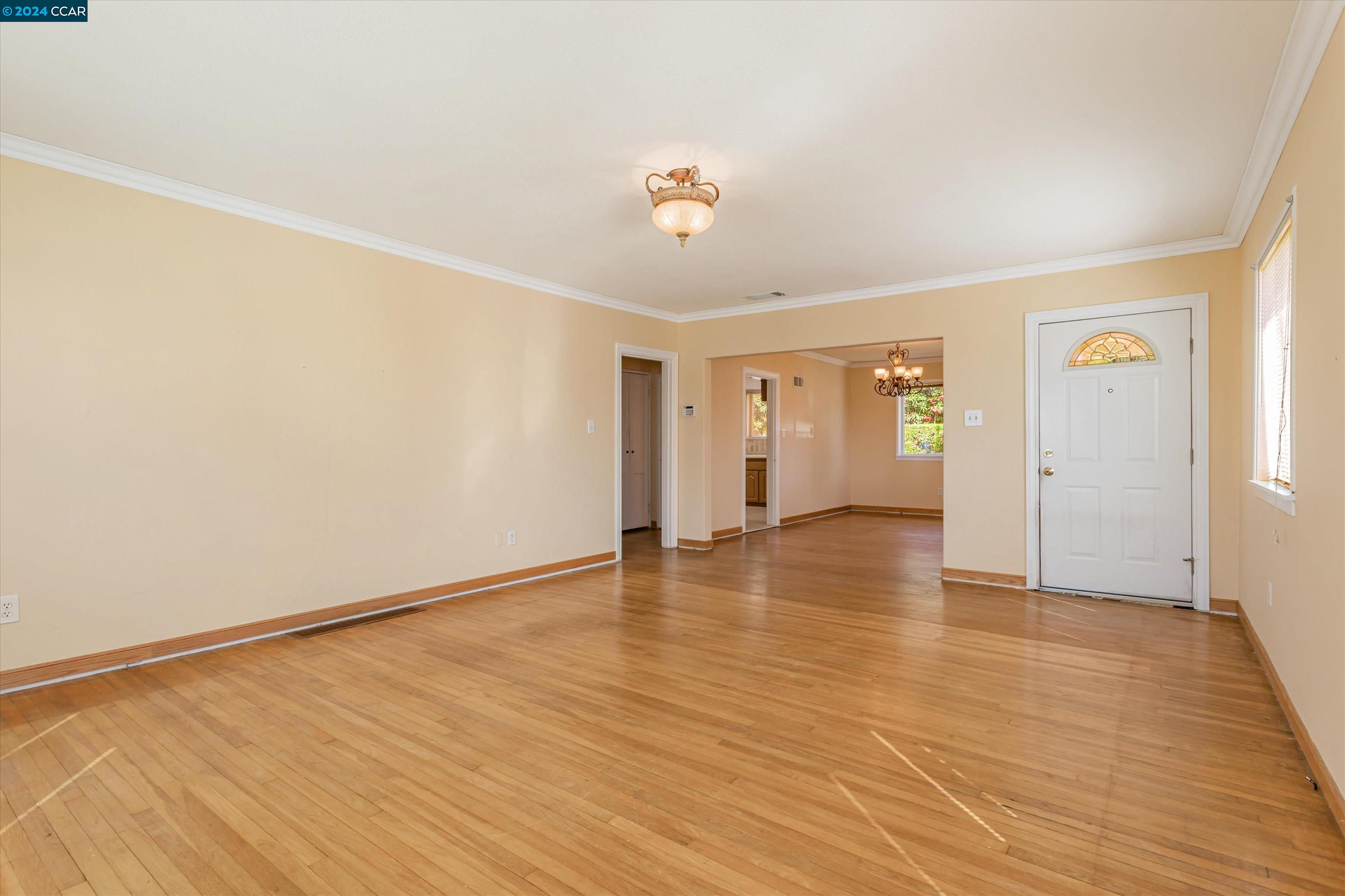2300 Monterey Ave