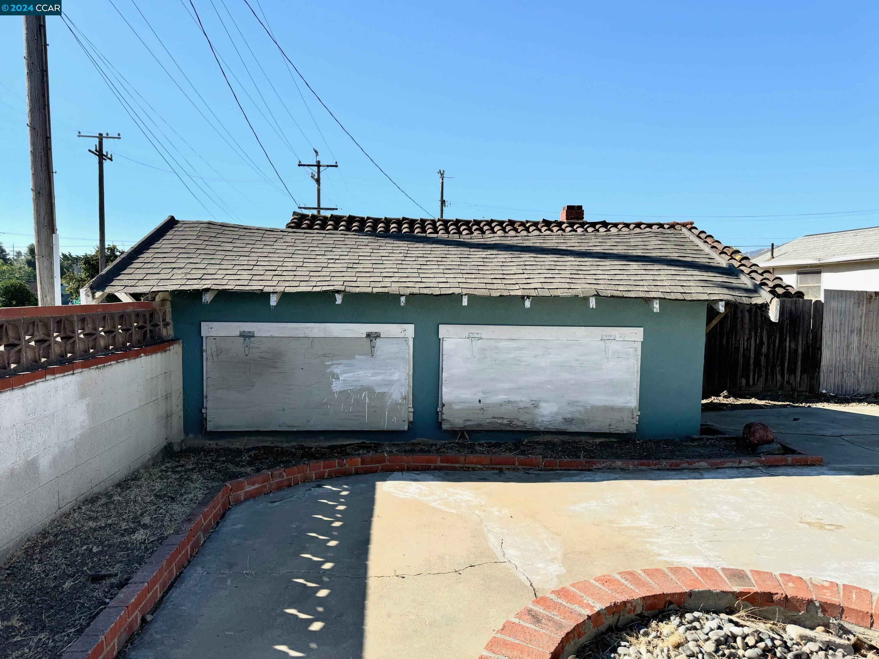 3 W 7Th St