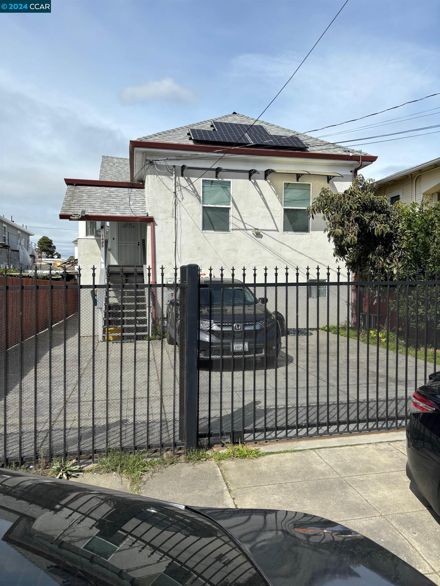 1445 48th Ave
